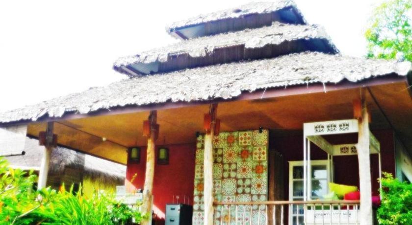 Him Naam Pai Resort Exterior photo